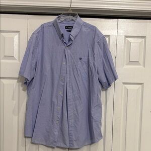 Men’s used short sleeve button up shirt